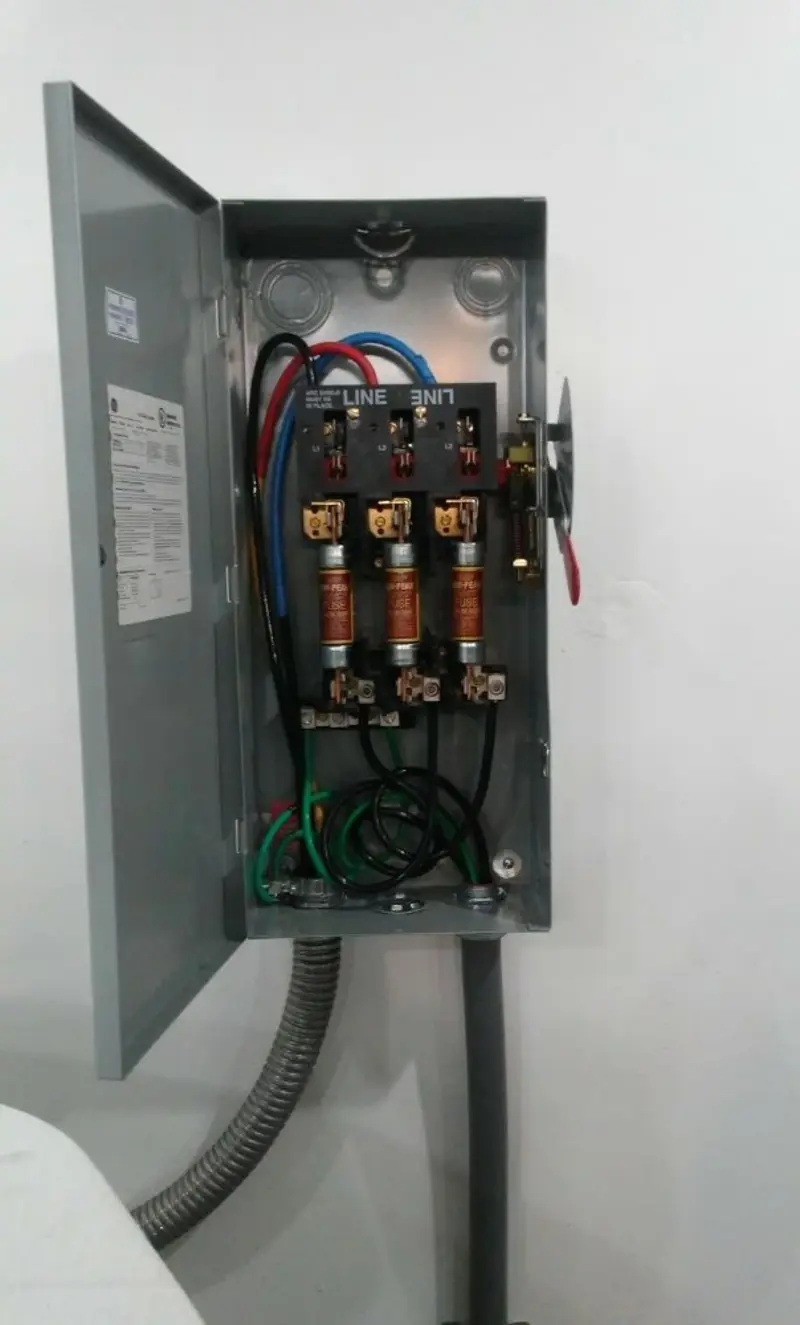 Three-phase disconnect switch installed for Electrical Wiring & Rewiring in Lake Forest Park